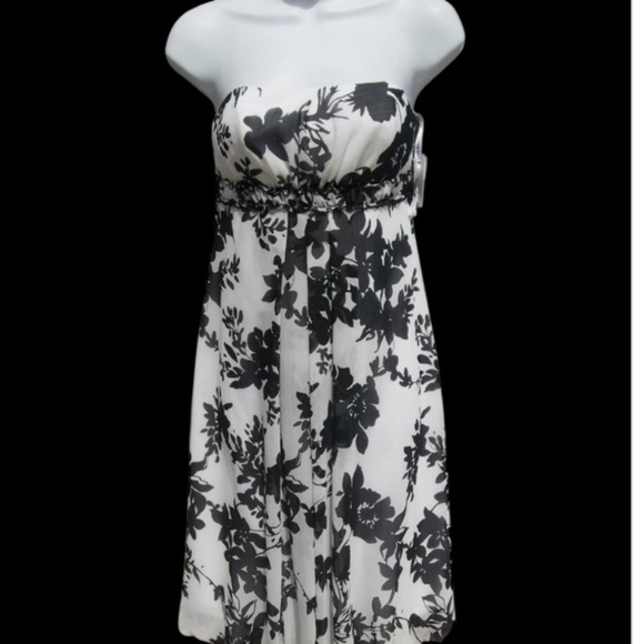 David’s Bridal 81372 short Bubble Hem Black White Sz 16 Strapless Dress Party - Picture 12 of 12